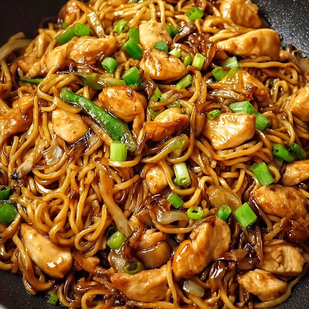 Flavorful Garlic Chicken Lo Mein Recipe